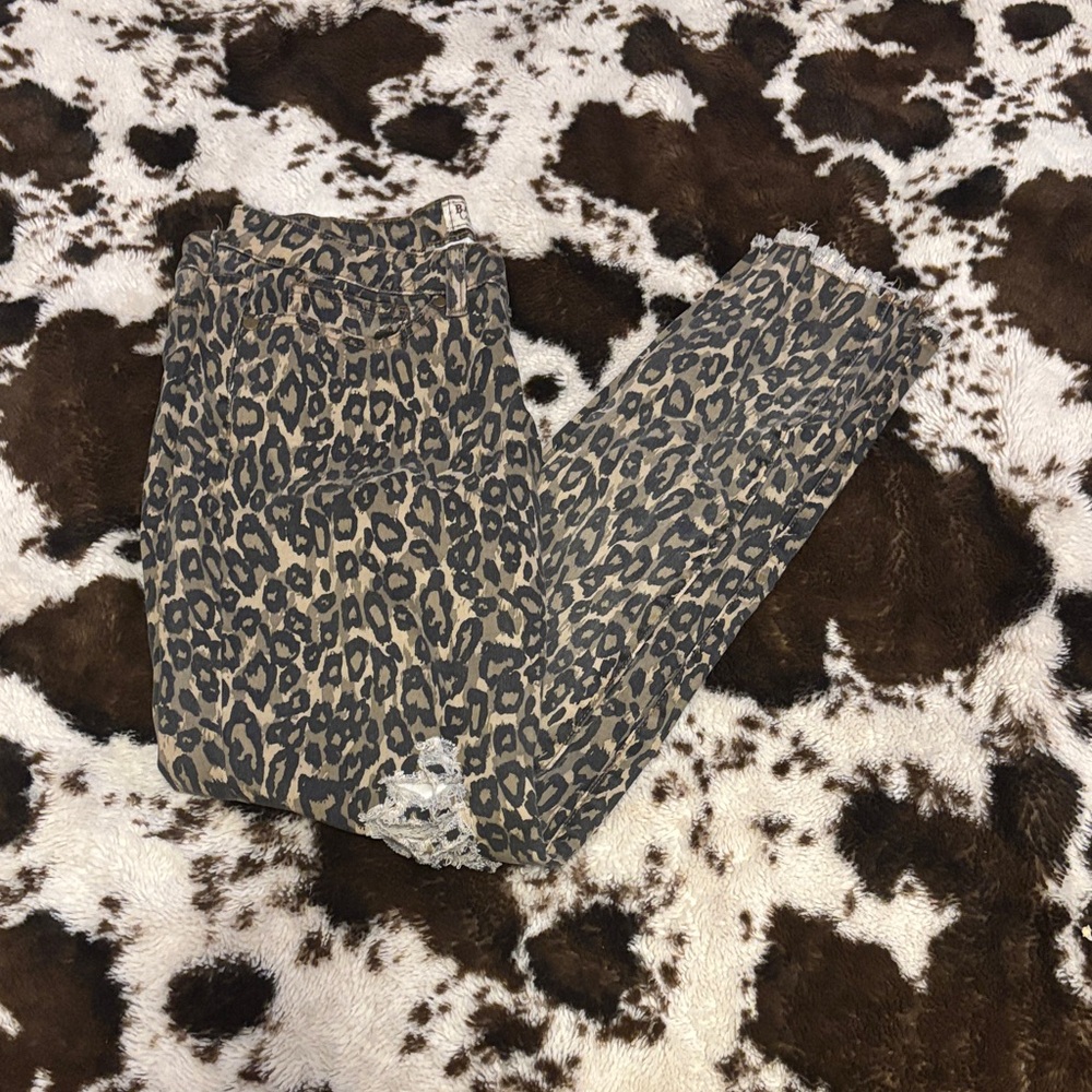 Leopard Print Ankle Pants